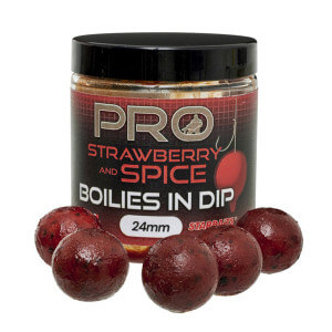 Boilie v dipu STARBAITS Pro Strawberry & Spice, 150 g