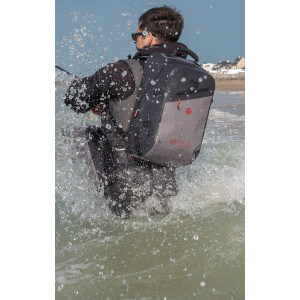 Obrázek 15 k Vodotěsný batoh FOX Rage Pro Series Waterproof Rucksack